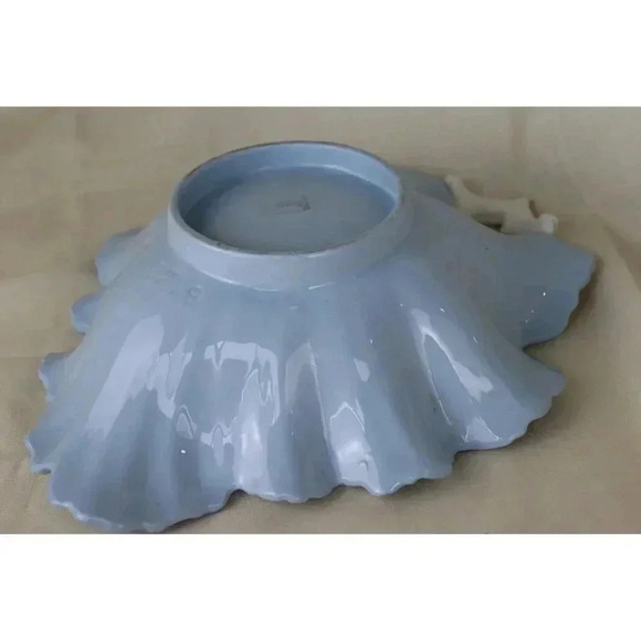 Pastel Blue Leaf Shaped Bowl vintage Falcon ware England 1748 earthenware leafy - Picture 4 of 10